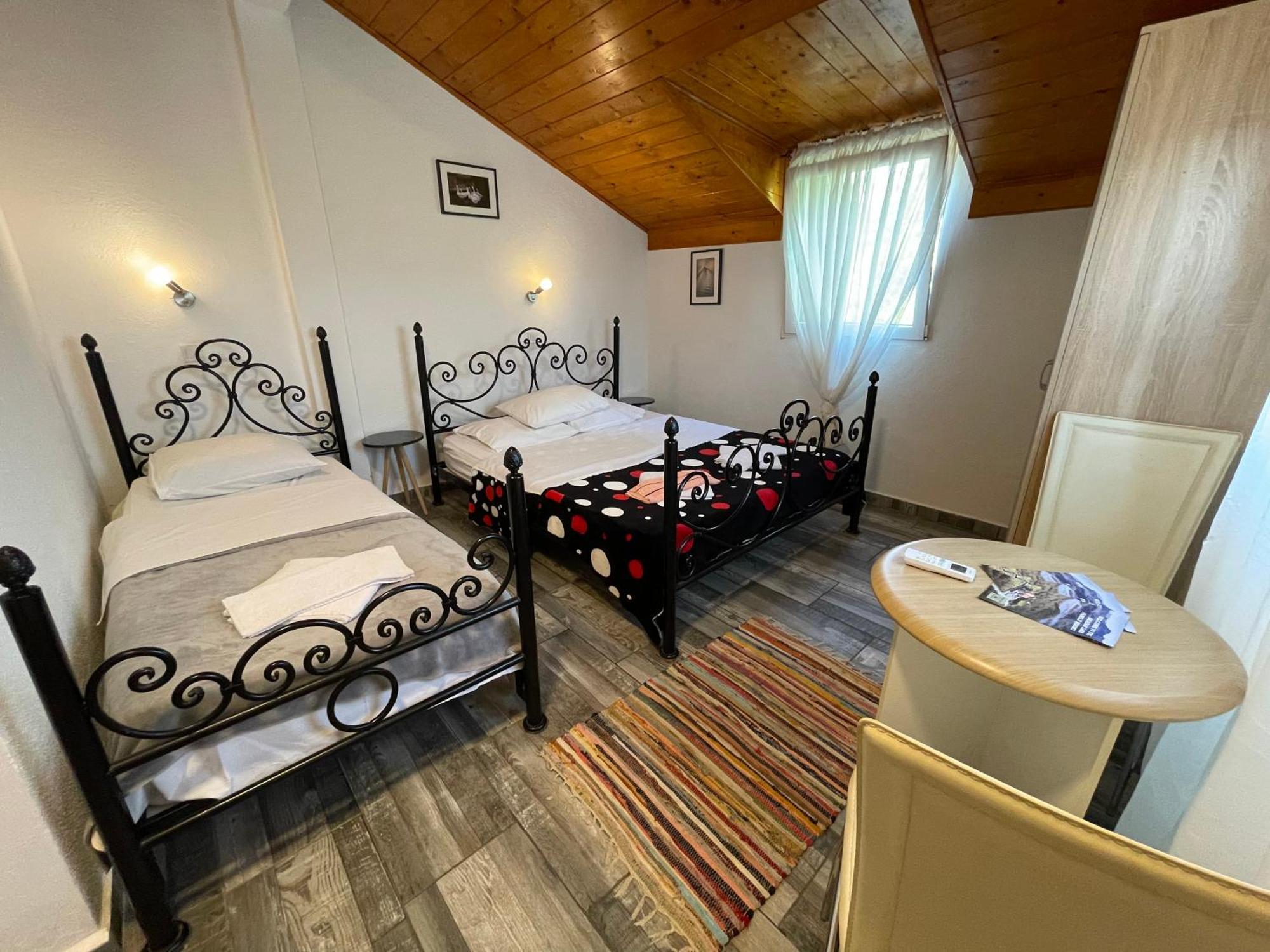 Skadar Lake Family Resort Rijeka Crnojevića Esterno foto