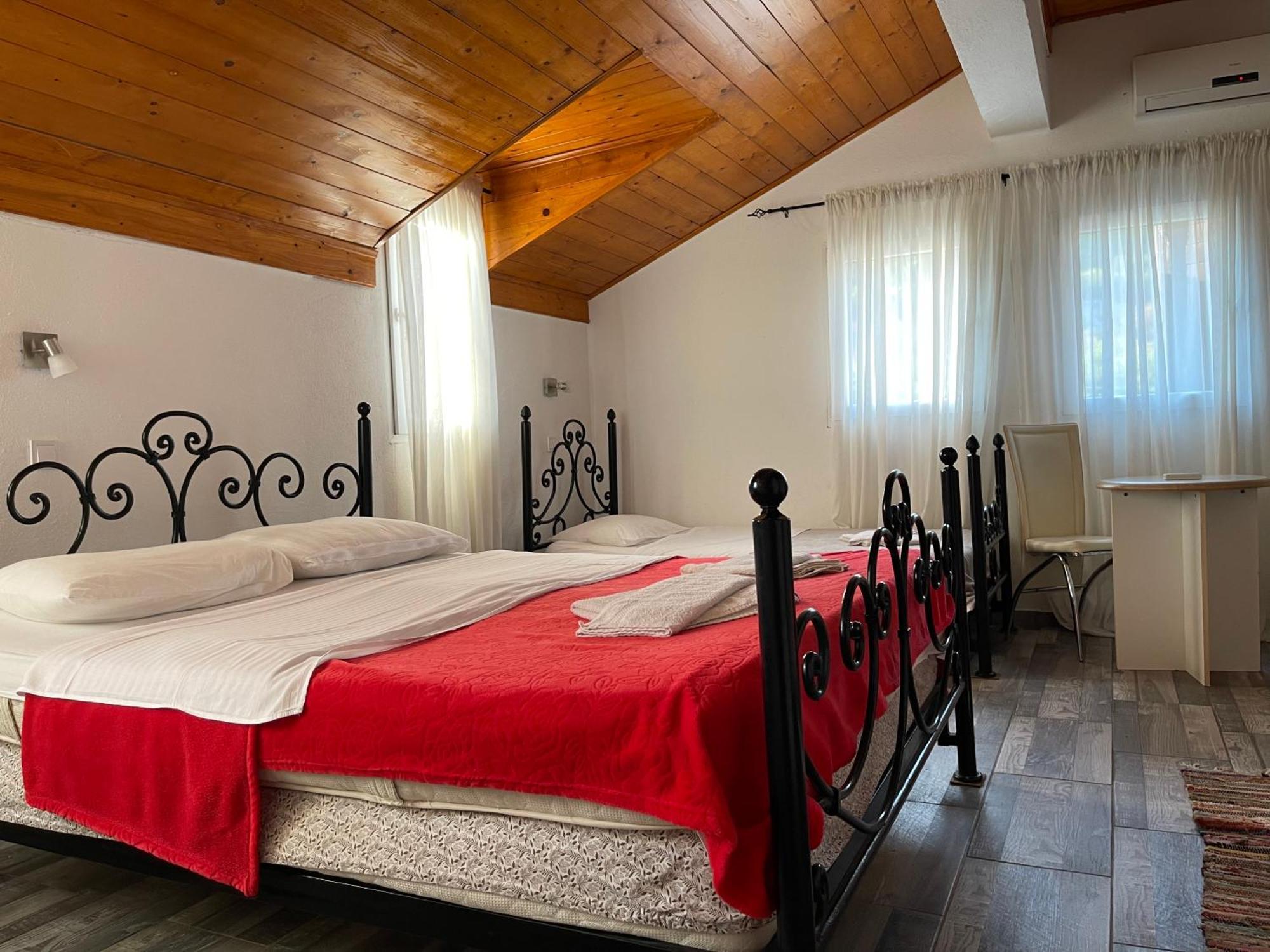 Skadar Lake Family Resort Rijeka Crnojevića Esterno foto