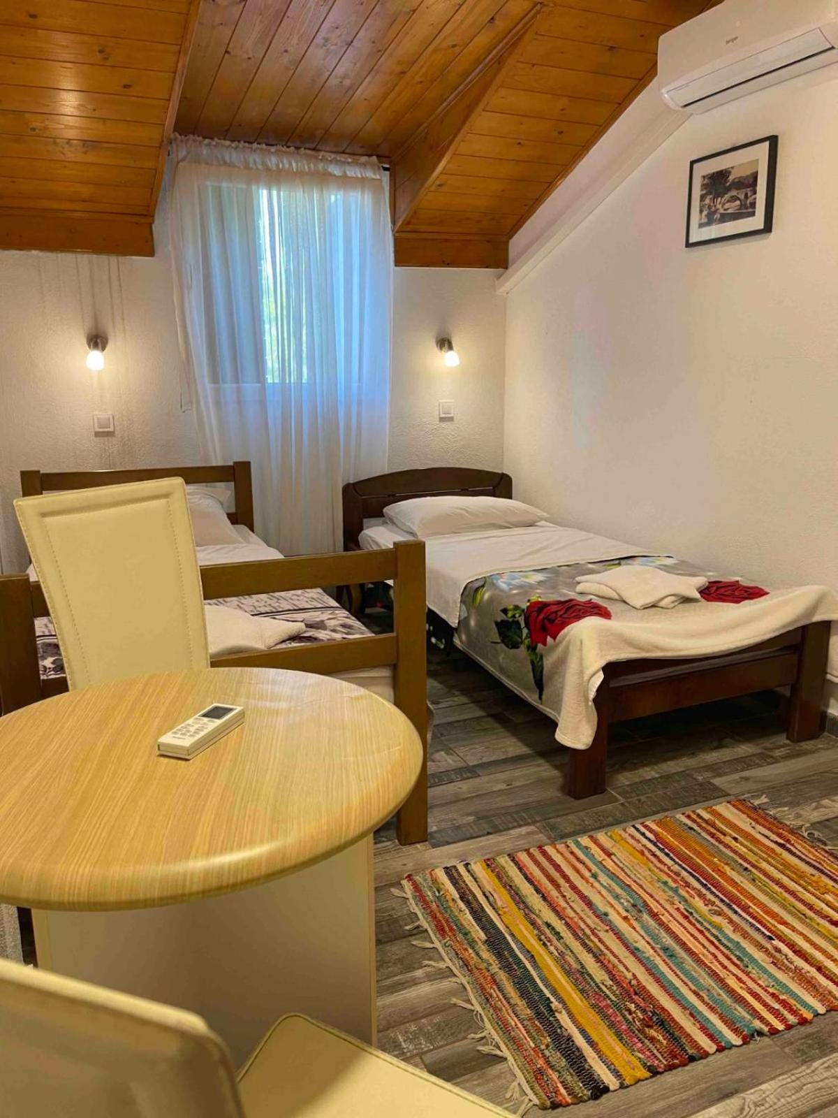 Skadar Lake Family Resort Rijeka Crnojevića Esterno foto